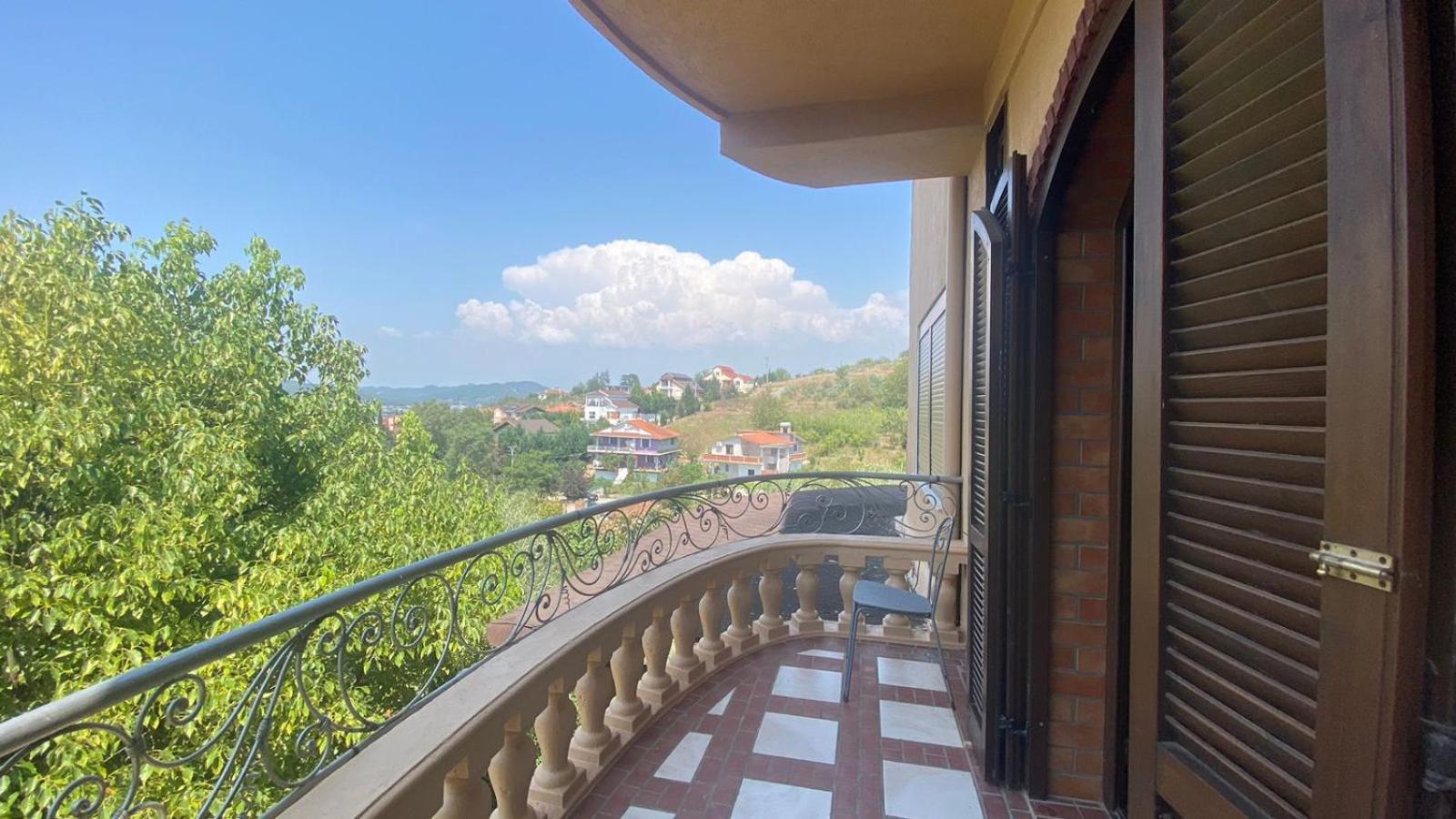 Villa Mugs Laknas Exterior photo