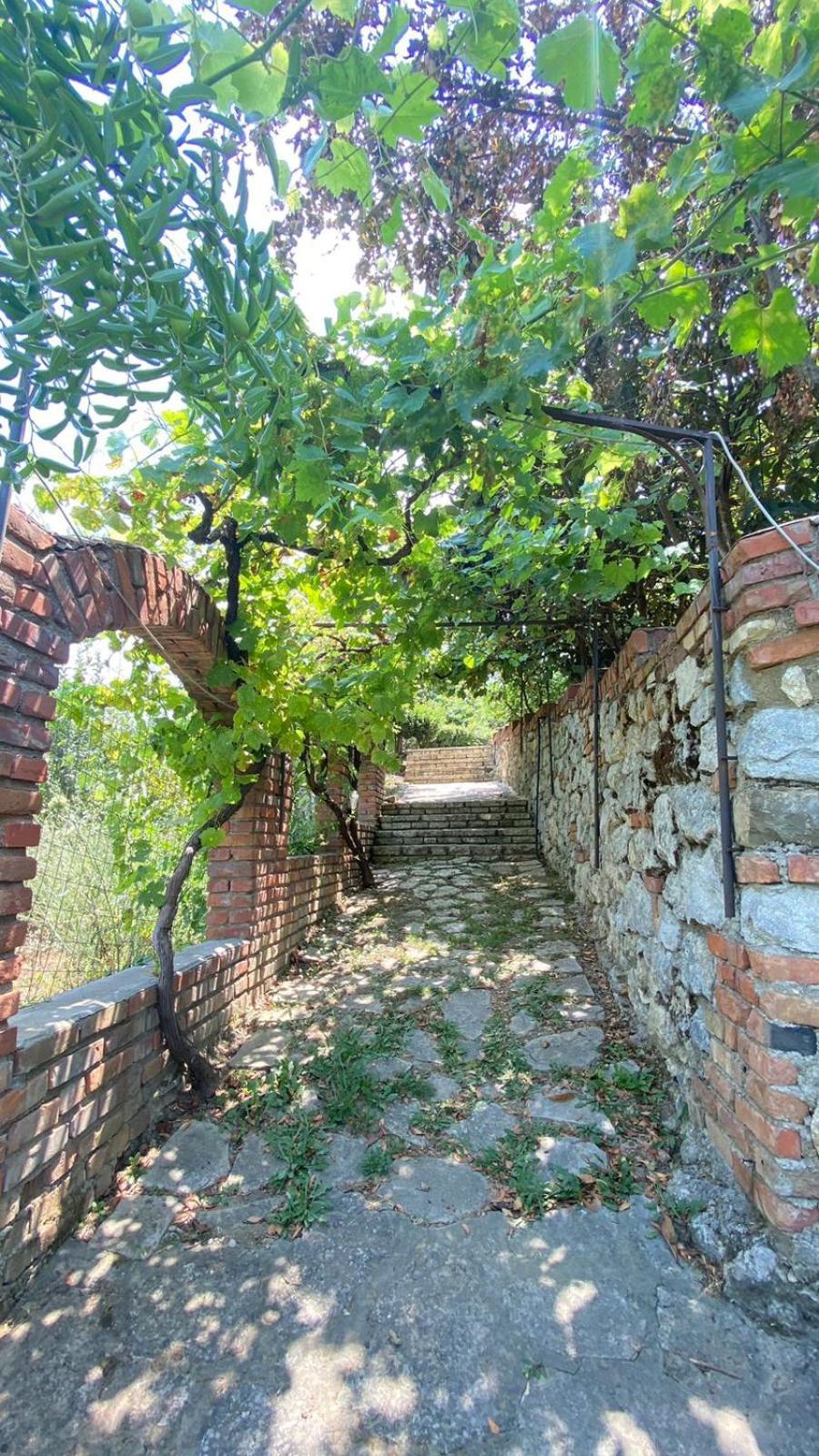 Villa Mugs Laknas Exterior photo